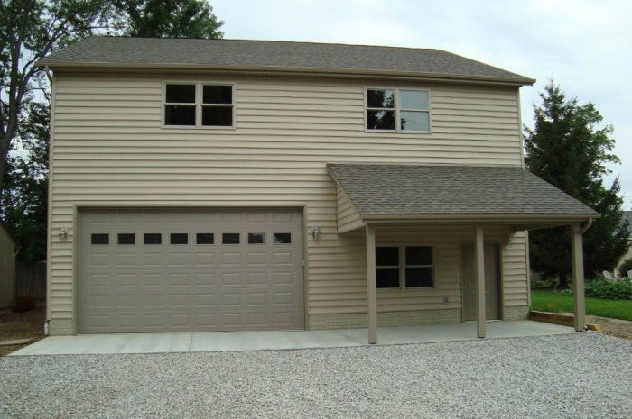 house with garage